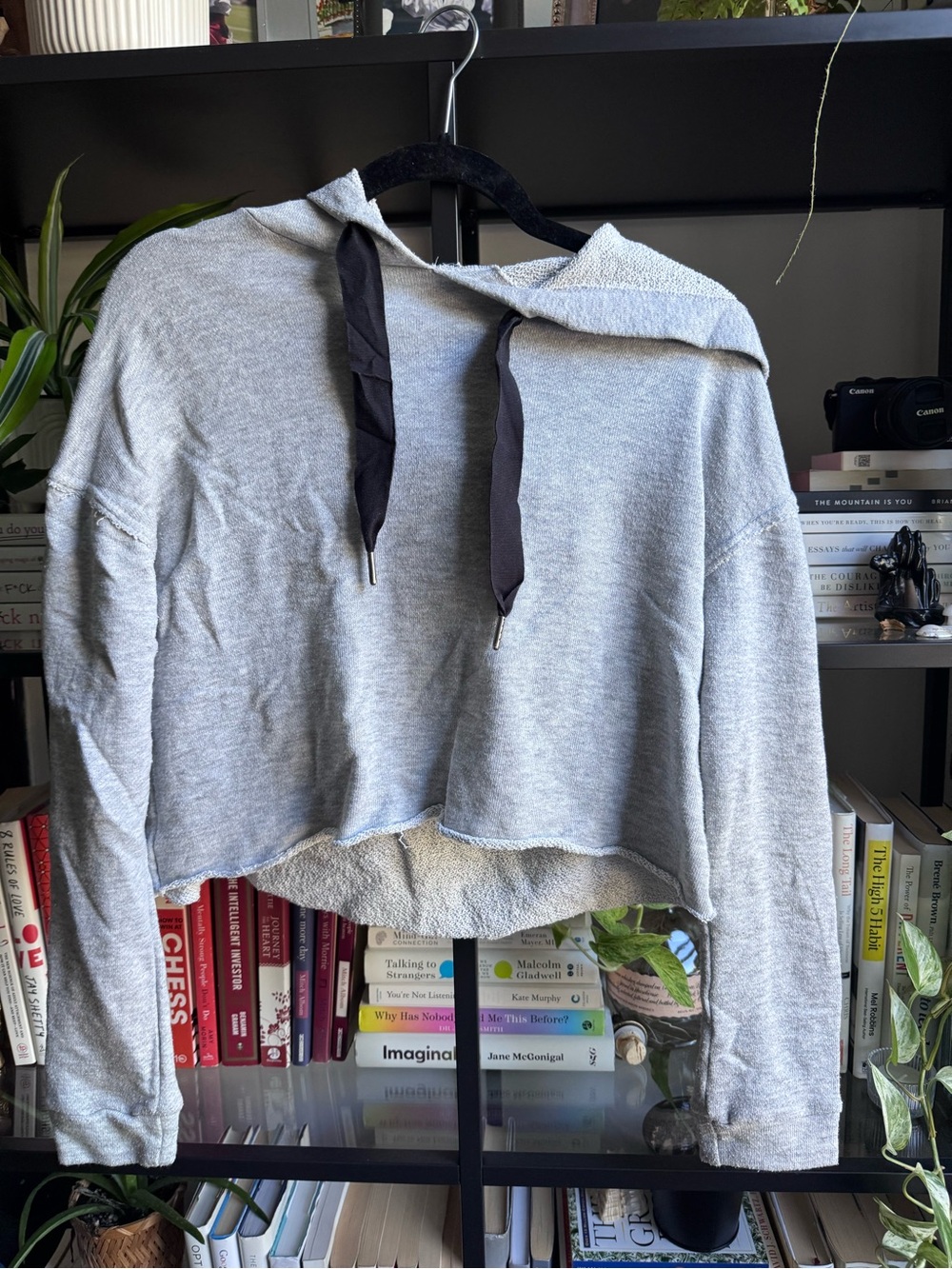 Gray Cropped Hoodie Sweater with Drawstring